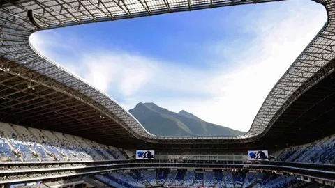 大卫·路易斯教练生涯展望：欧冠慕尼黑之夜，激情回忆铸就辉煌未来